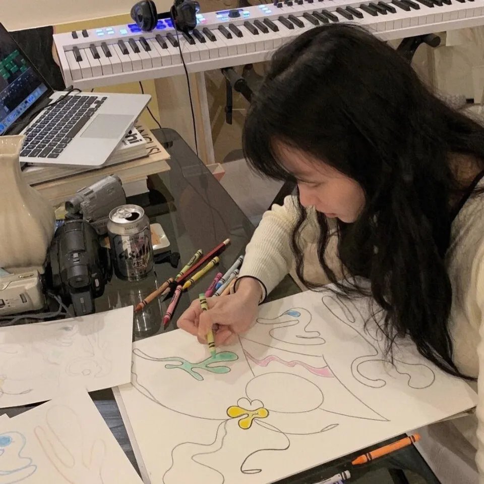 少女们向荒野进发